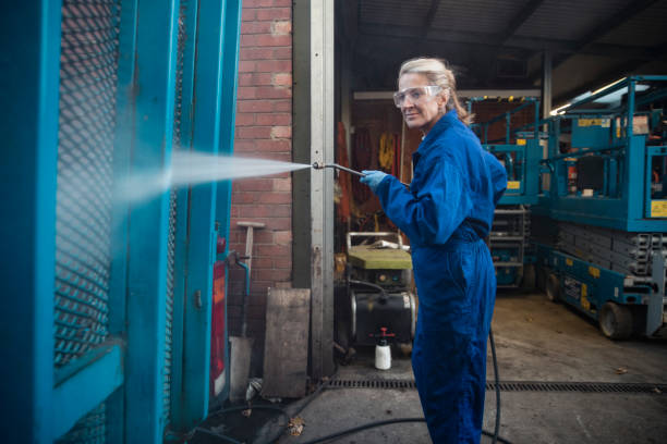 Best Factory Floor Cleaning  in Carter, TX